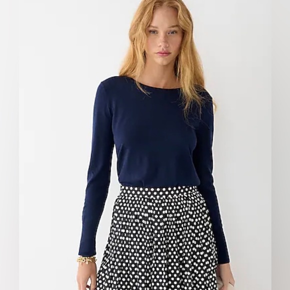 J. Crew women’s sweater size Large heather blue similar to the Tippi sweater - Picture 3 of 8